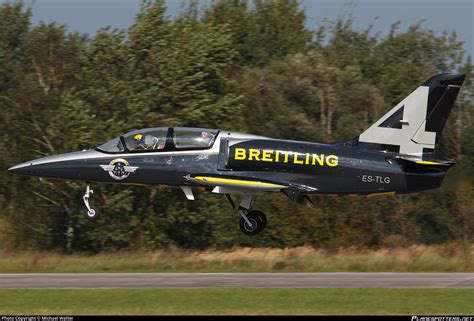 aero l-39 albatros breitling|Breitling jet demos.